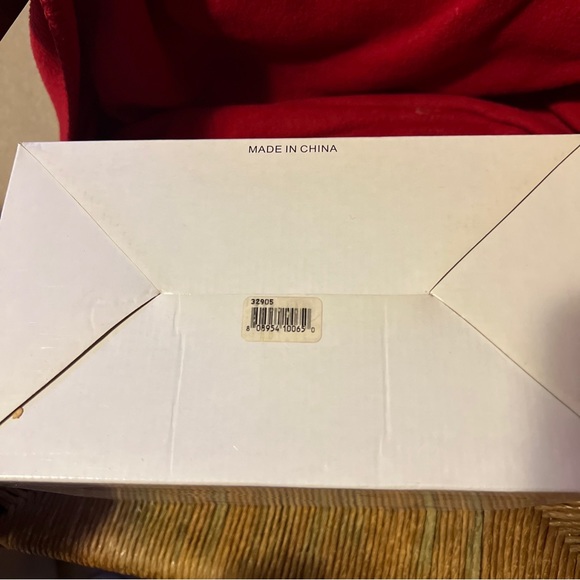 VTG CLASSY LONG STEM MARTINI / COCKTAIL GLASSES (2)  " LITTLE BLACK DRESS" BOXED - Picture 4 of 4